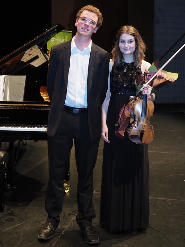 2nd - Courtney Cleary, London UK with accompanist Robert Manley