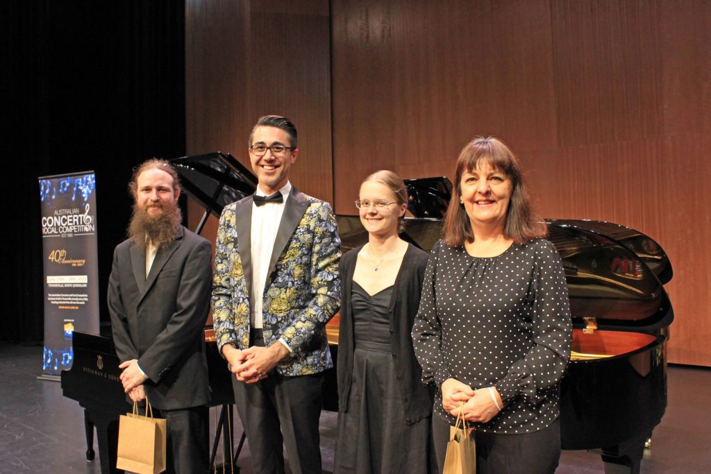 Cr Liam Mooney with Accompanists Peter de Jager, Crystal Smith and Cathy Davis